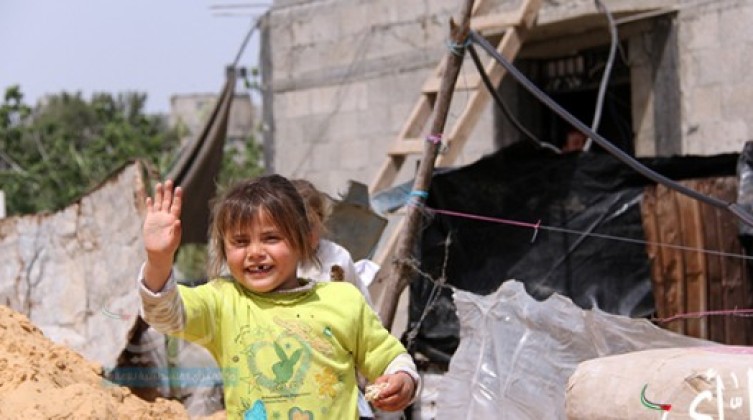 في غزة.. بيوت تسترها الجدران فقط، ولا تحميها من برد الشتاء!