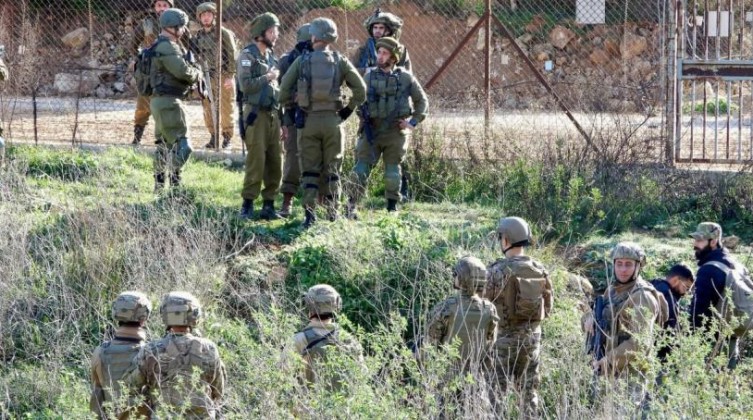 الجيش اللبناني يستنفر قواته على الحدود مع فلسطين المحتلة