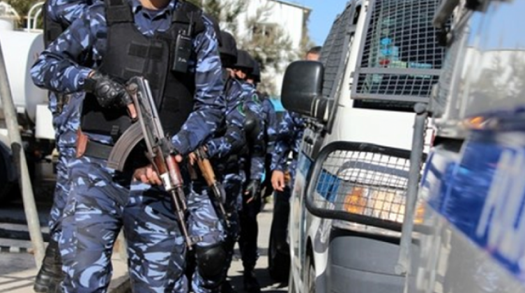 الشرطة تلقى القبض على المشتبه فيهم بالاعتداء على مركز شرطة في القدس
