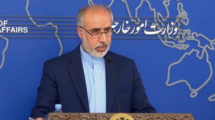 "إيران" تستنكر عقوبات بريطانيا والاتحاد الأوروبي