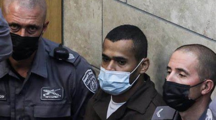 الأسير المعزول مناضل انفيعات مضرب عن الطعام لليوم 6 على التوالي