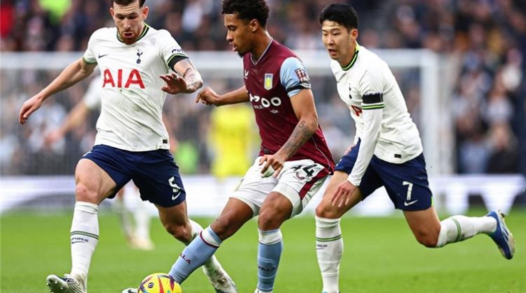 بالفيديو: أستون فيلا يضرب توتنهام بثنائية نظيفة في الدوري الإنجليزي