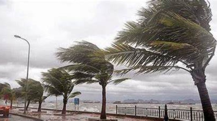 الدفاع المدني بغزة يوجه تحذيراً للمواطنين في ظل موجة الرياح