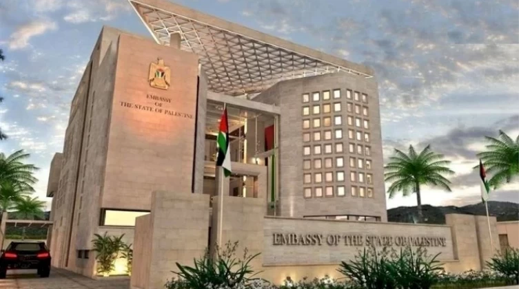 سفارة فلسطين لدى باكستان ترد على أنباء علاقتها بشحنة مشروبات كحولية