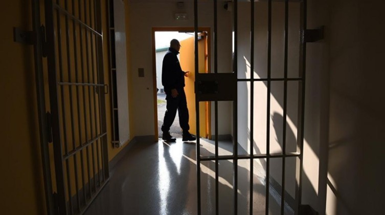 أسير من جنين يدخل عامه الـ21 في سجون الاحتلال