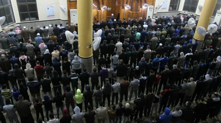 "الأوقاف" بغزة تدعو لإقامة صلاة الغائب على أرواح ضحايا الزلزال في سوريا وتركيا