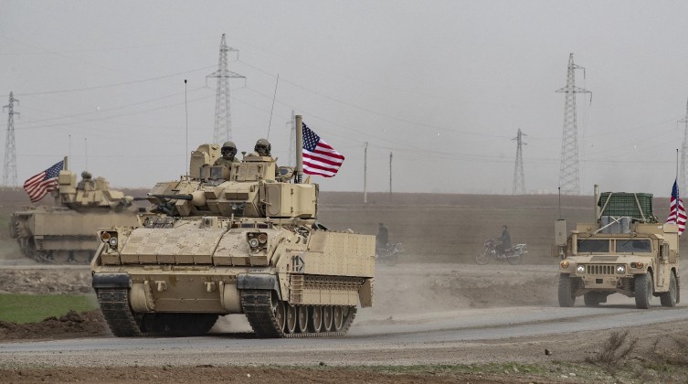 مقتل قائد كبير في داعش وإصابة 4 جنود بغارة شمال شرق سوريا