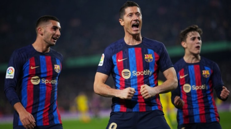 بالفيديو: برشلونة يهزم قادش بثنائية ويُواصل التوهج في الدوري الإسباني