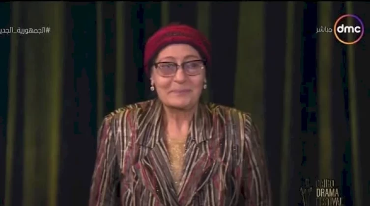 فنانة مصرية تعلن اعتزالها الفن يشكل نهائي