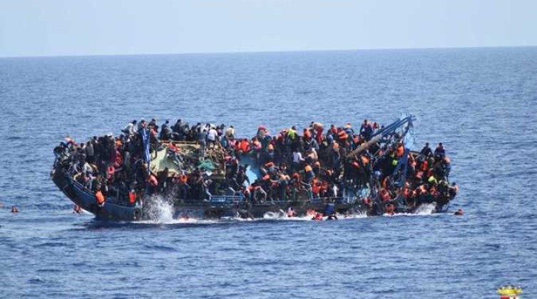 الخارجية تؤكد متابعتها لغرق قارب قبالة سواحل اليونان