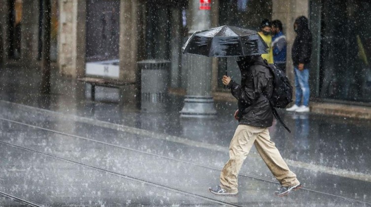 أحوال طقس فلسطين والمنخفض الجوي وموعد سقوط الامطار