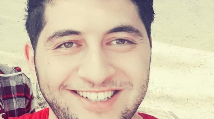 شخصيات وفصائل فلسطينية تعقب على استشهاد "قلالوة" قرب حاجز حوارة
