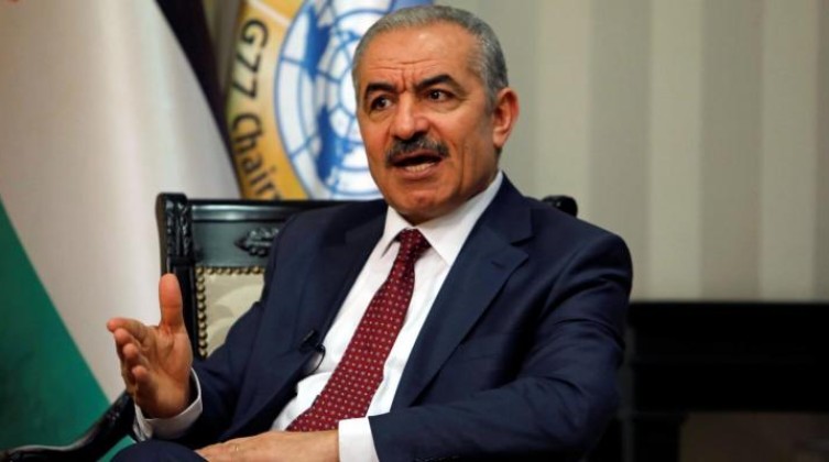 اشتية: التوسع الاستيطاني لصالح بناء المؤسسات العدو الأول لحل الدولتين