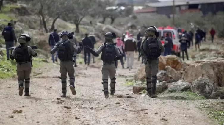 غالانت يعقب على  فكرة إنشاء مستوطنة إسرائيلية في غلاف غزة