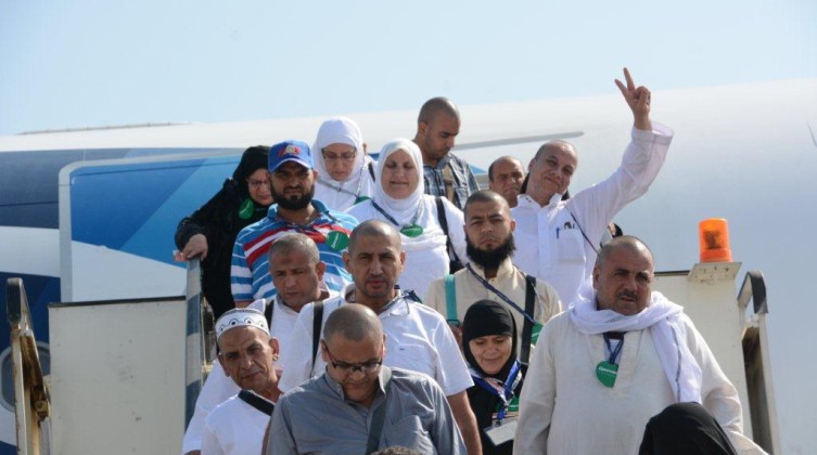 الداخلية بغزة تصدر إعلاناً هاماً للحجاج