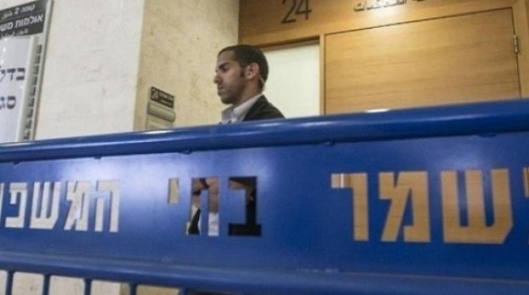 الاحتلال يرفض تجميد قرار إخلاء بناية عائلة شحادة في القدس