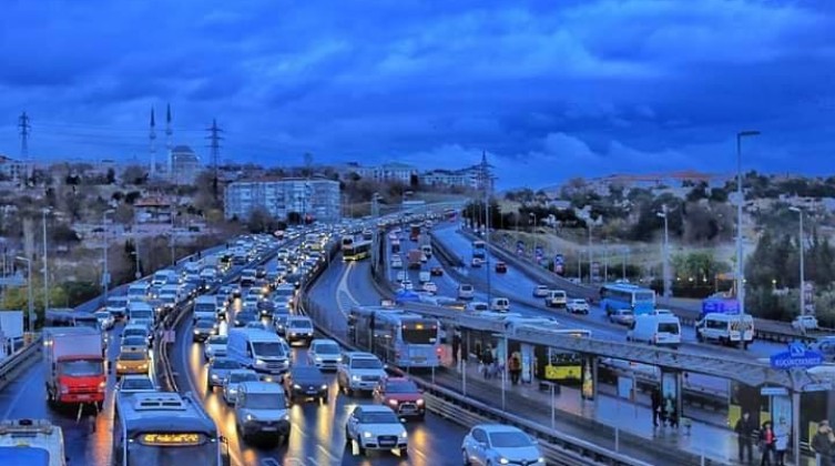 أحوال طقس فلسطين بدءأ من الليلة حتى يوم الاثنين