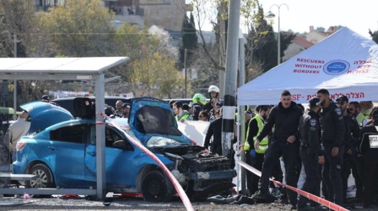 تدهور حالة أحد المصابين في عملية الدهس بالقدس