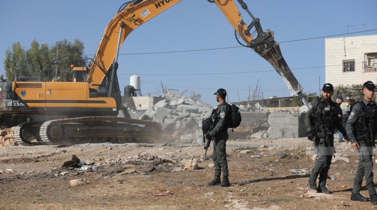 القدس المحتلة: الاحتلال يهدم غرفة في بلدة سلوان