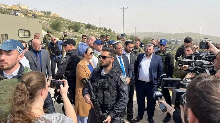 سموتريتش يعتزم الإعلان عن الموقع المقام عليه بؤرة "أفيتار" الاستيطانية