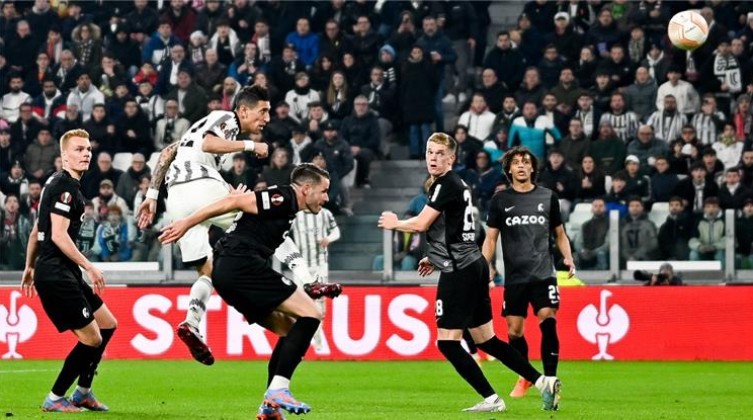 بالفيديو: دي ماريا يقود يوفنتوس للفوز على فرايبورج في الدوري الأوروبي