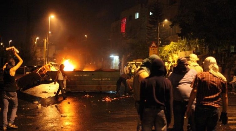 إصابات خلال مواجهات مع الاحتلال شمال القدس