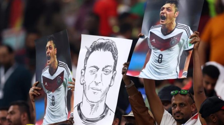 رسمياً .. مسعود أوزيل يعلن اعتزال اللعب