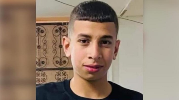 استقرار الوضع الصحي للطفل الأسير المصاب أمير البس