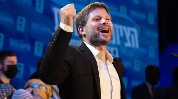 سموتريتش يغادر إلى واشنطن وسط مقاطعة رسمية