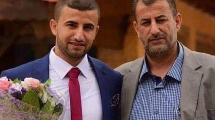 سلطات الاحتلال تقرر إطلاق سراح والد الشهيد معتز الخواجا