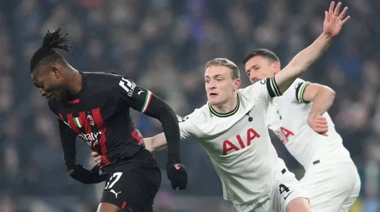 ميلان يتخطى عقبة توتنهام ويتأهل لربع نهائي دوري أبطال أوروبا