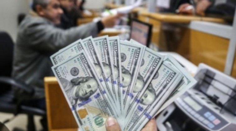 التنمية بغزة تتحدث عن آخر مستجدات المنحة القطرية وحقيقة إضافة أسماء جديدة