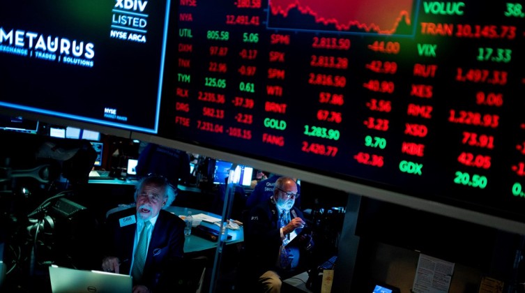 أسهم اليابان تتراجع والأوروبية تفتح على أعلى مستوى في أسبوعين