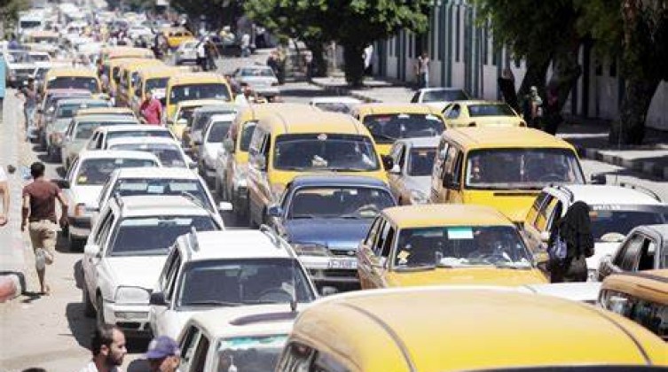 النقل والمواصلات يغزة تكشف عن نسبة ترخيص المركبات خلال عام 2022