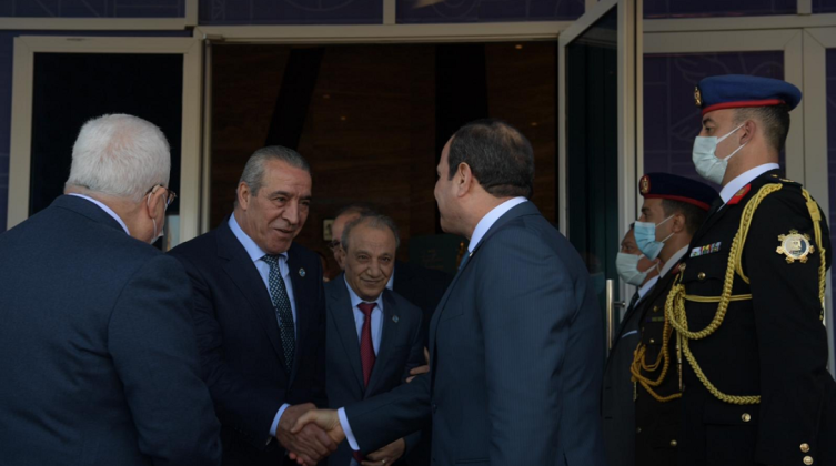 "حماس": مشاركة السلطة في اجتماع شرم الشيخ لا يخدم سوى الاحتلال