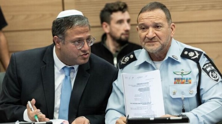 "شابتاي" يحتج على تدخل بن غفير في عمل الشرطة