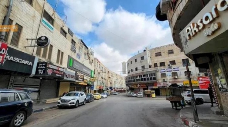 إضراب شامل يعم محافظة أريحا حدادا على روح الشهيد محمود حمدان