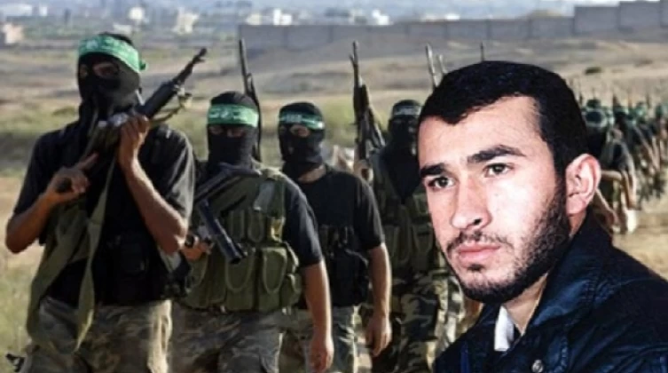 بالصور: "القسام" تنشر مقتنيات الشهيد عماد عقل التي استخدمها خلال عملياته العسكرية