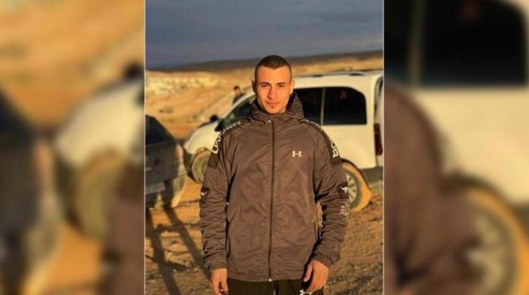 الشؤون المدنية تتسلم جثمان الشهيد محمود حمدان