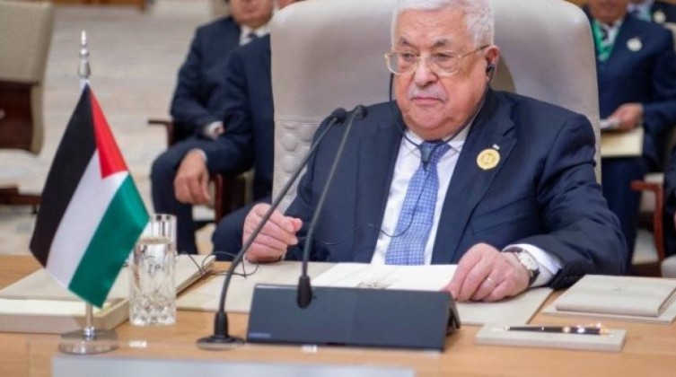 الرئيس عباس يطير إلى الدوحة غدًا لهذا السبب