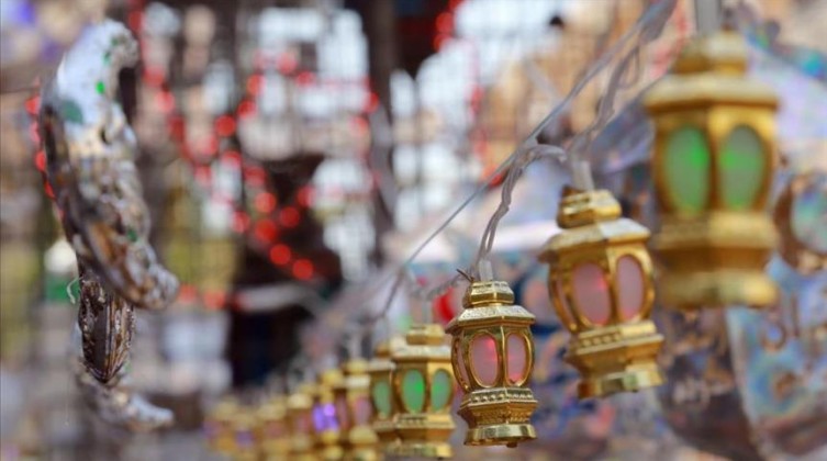بالفيديو: بلديات قطاع غزة تستعد لإٍستقبال شهر رمضان المبارك