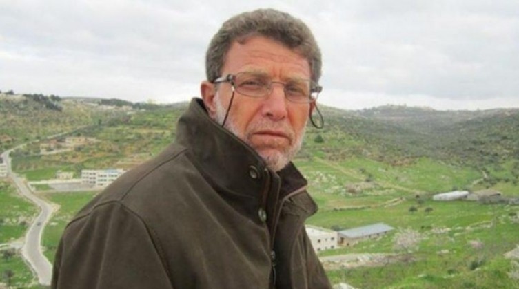 سلطات الاحتلال تمنع شقيقة الأسير نائل البرغوثي من زيارته في نفحة