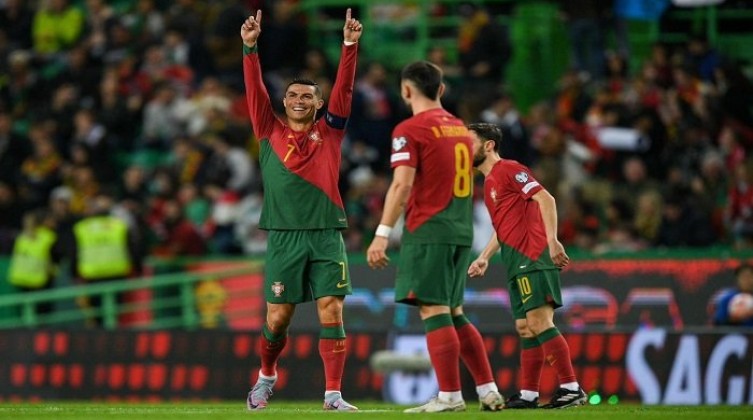 في ليلة تاريخية.. رونالدو يقود البرتغال لاكتساح ليشتنشتاين في تصفيات اليورو 2024