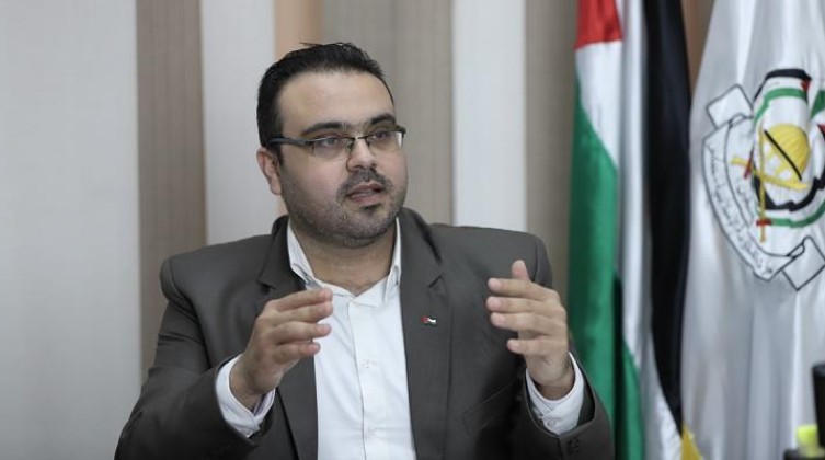 أول تعليق من "حماس" عل رقص المستوطنين داخل الحرم الإبراهيمي