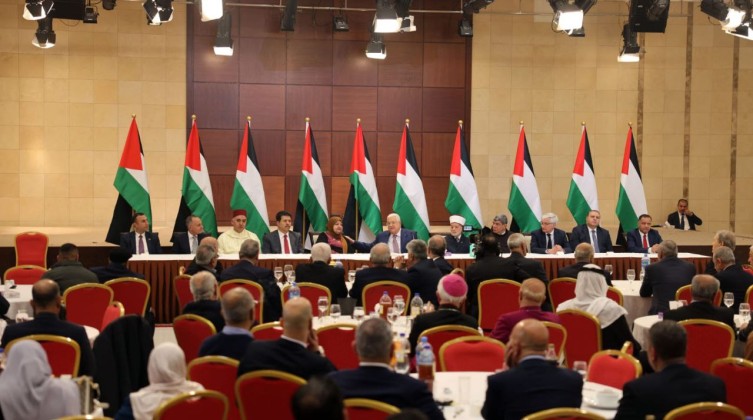 الرئيس عباس مقدساتنا الإسلامية والمسيحية خط أحمر