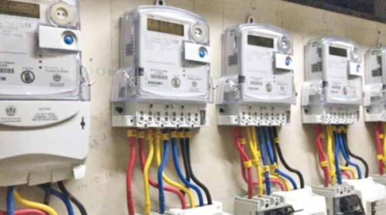 "كهرباء غزة" تكشف عن الحالات التي تنطبق عليها الشروط للحصول على عدادات ذكية مجانية