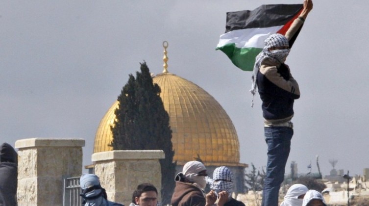 كيف علقت الفصائل الفلسطينية على جريمة إعدام الشاب العصيبي ؟