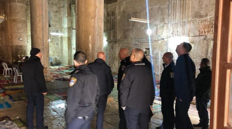 "الجهاد الإسلامي" تدين اقتحام مصلى باب الرحمة في الأقصى