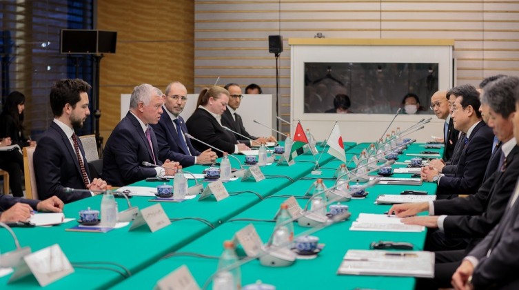 "الملك عبدالله" يؤكد ضرورة وقف التصعيد في القدس