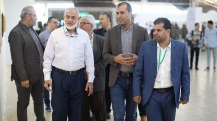 "حماس":  المقاومة مستمرة في مسعاها للإفراج عن الأسرى